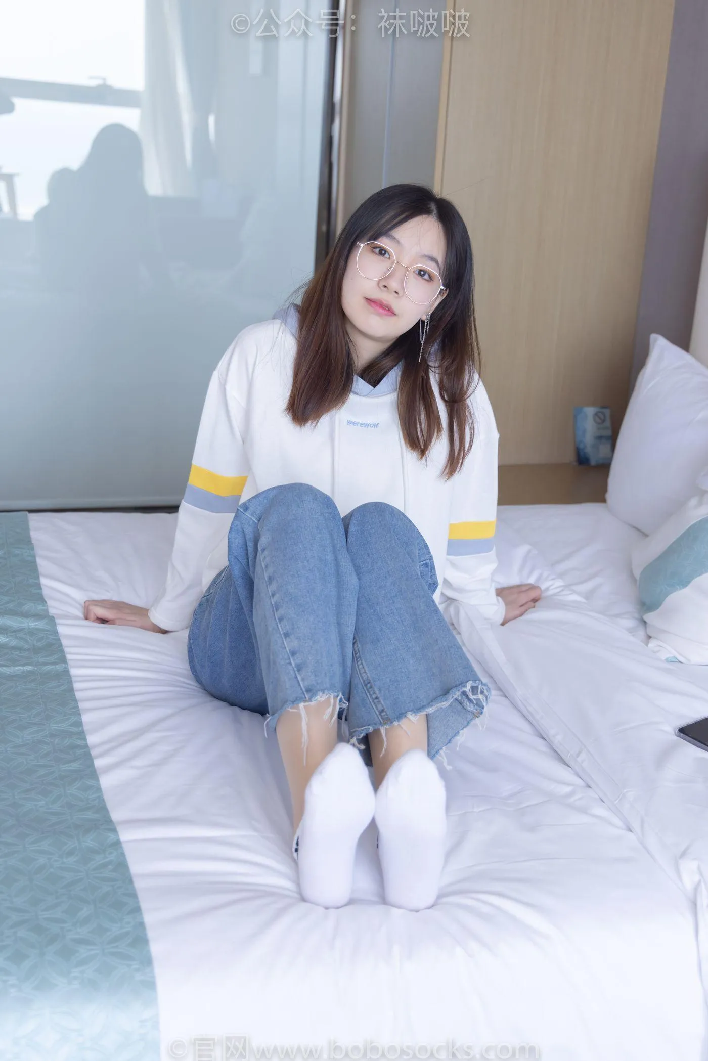 [BoBoSocks袜啵啵]NO.080 小甜豆-帆布鞋、白棉袜、肉丝（花絮版） [140P]插图6